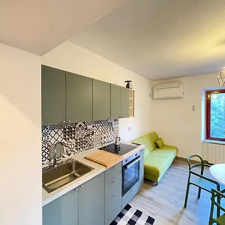 Smart Gold Elegant Style * Bergame