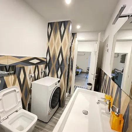 Appartement Smart Gold Elegant Style