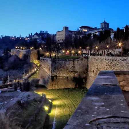 Smart Gold Elegant Style *