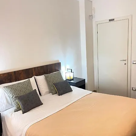 Smart Gold Elegant Style Apartament