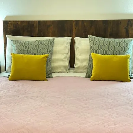 Daire Smart Gold Elegant Style Bergamo