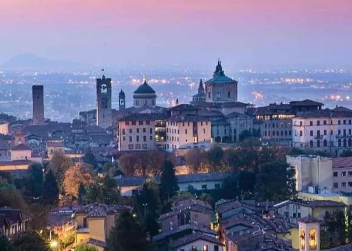 Smart Gold Elegant Style Appartement