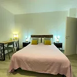 Apartament Smart Gold Elegant Style