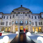Apartament Smart Gold Elegant Style