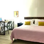 Smart Gold Elegant Style Apartament